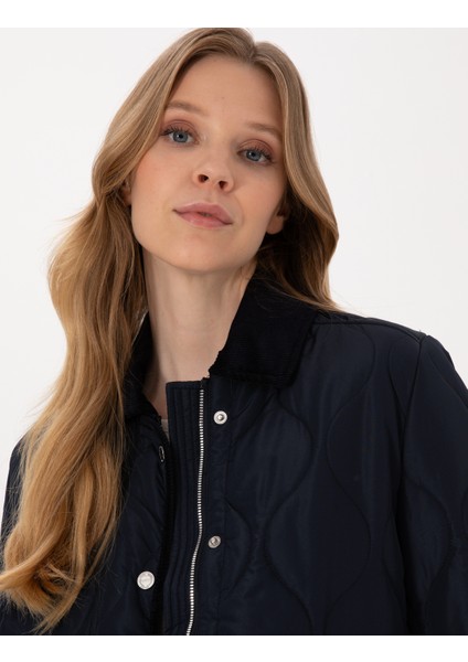 Kadın Lacivert Comfort Fit Mont 50314035-VR033 fiyatları