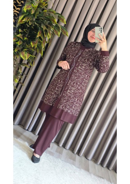 Kadın Giyim Şerit Desenli Samira Takım fiyatları