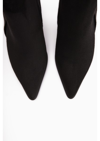 Mayvi Siyah Süet Toka Detaylı Topuklu Kadın Bot modelleri