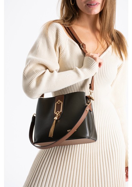 Gold Detaylı 3 Bölmeli Omuz & Çapraz Çanta 1438 fırsatları