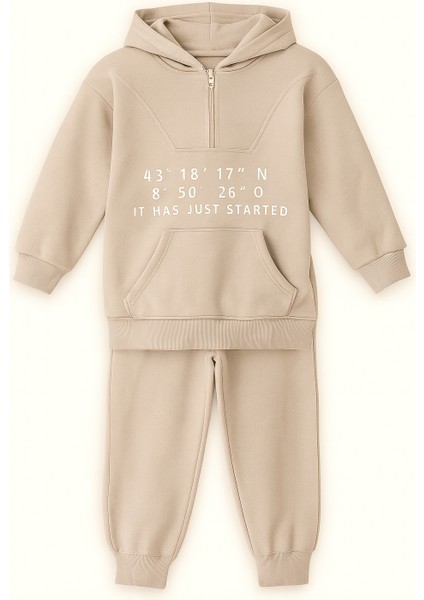 Erkek Çocuk Bej Kapüşonlu Yarım Fermuarlı 3 Iplik Eşofman Takımı – It Has Just Started Baskılı, Şardonlu Kumaş fiyatları
