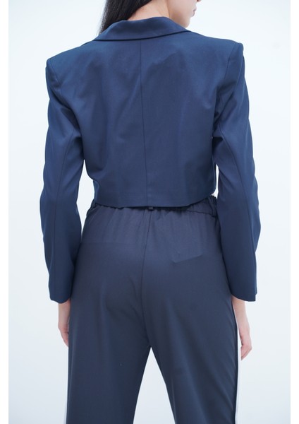 Biyeli Etiket Detaylı Ceket modelleri