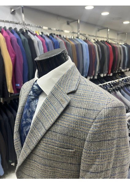 Kışlık Regular Kesim Yün Erkek Ceketi