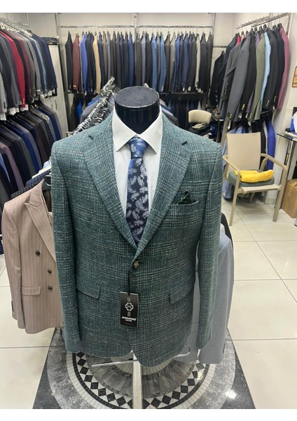 Kışlık Regular Kesim Yün Erkek Ceketi fiyatları