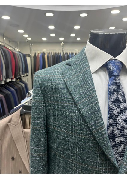 Kışlık Regular Kesim Yün Erkek Ceketi fırsatları