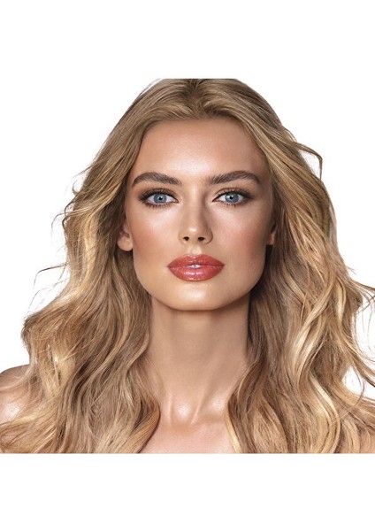 The Golden Goddess Makeup Kit modelleri