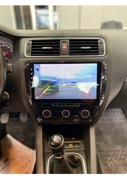 Volkswagen Jetta 2011-17 10" Uyumlu Androıd Multimedya Gerçek 2/32 Kablosuz Carplay Geri Görüş Kameralı modelleri