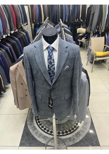 Kışlık Regular Kesim Yün Erkek Ceketi