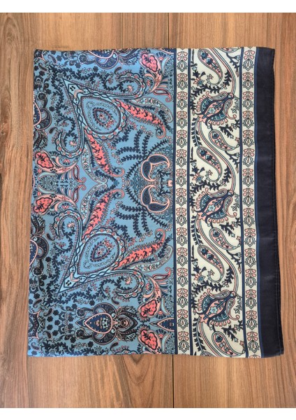 Mavi Etnik Desenli Soft Şal modelleri