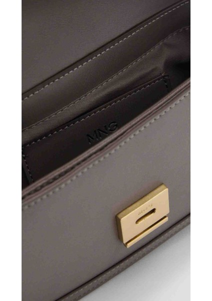 Kapamalı Omuz Çantası indirimleri