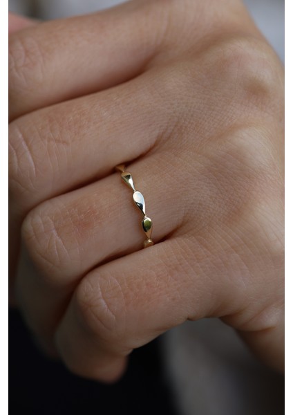 14 Ayar Altın Yan Yana Su Damlası Dizisi Yüzük fiyatları