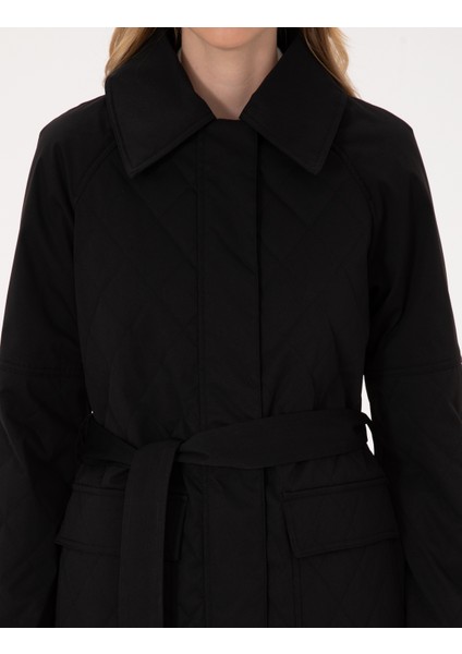 Kadın Siyah Regular Fit Kaban 50313891-VR046