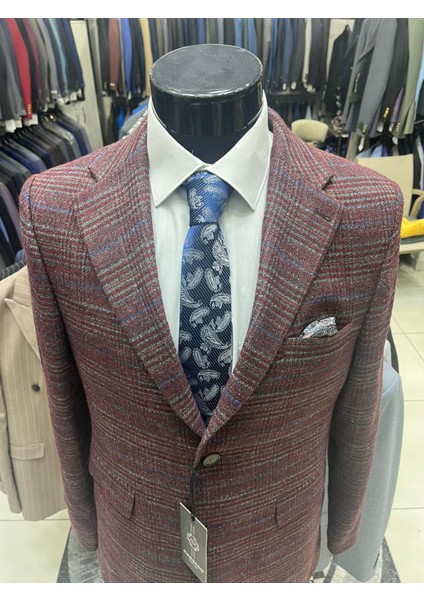 Kışlık Regular Kesim Yün Erkek Ceketi fiyatları