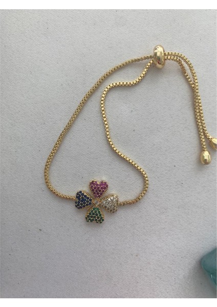 Yonca Yapraklı Parlak Taşlı Ayarlabilir Bileklik Altın Renk