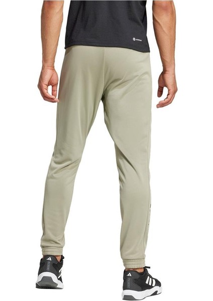 Performance IX0924 Train Essentials Camo Training Pants