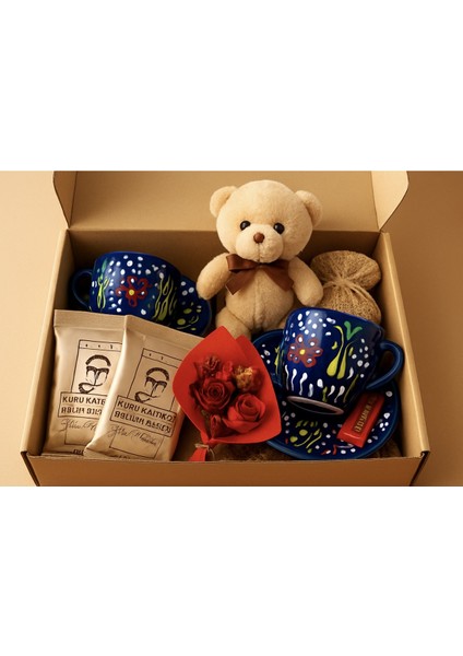 Sevgiliye , Kız Arkadaşa Bir Kahve Içelim Hediye Seti Görsel Gibidir