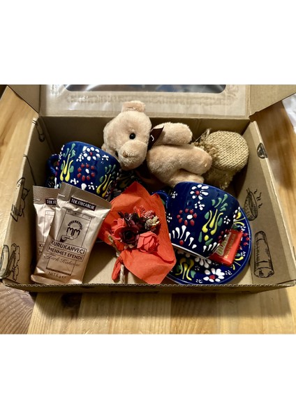 Sevgiliye , Kız Arkadaşa Bir Kahve Içelim Hediye Seti Görsel Gibidir fiyatları