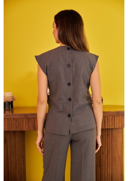 Gri Sıfır Kol Düğmeli Gömlek Takım modelleri