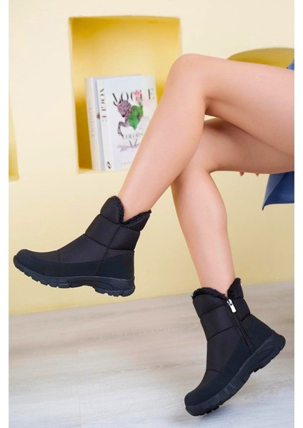 Snowly Siyah Kaymaz Taban İçi Kürklü Fermuarlı Kar Botu