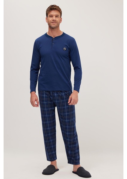 Erkek Regular Fit Pamuklu Düğmeli Yaka Beli Lastikli Desenli Indigo Pijama Takımı indirimleri