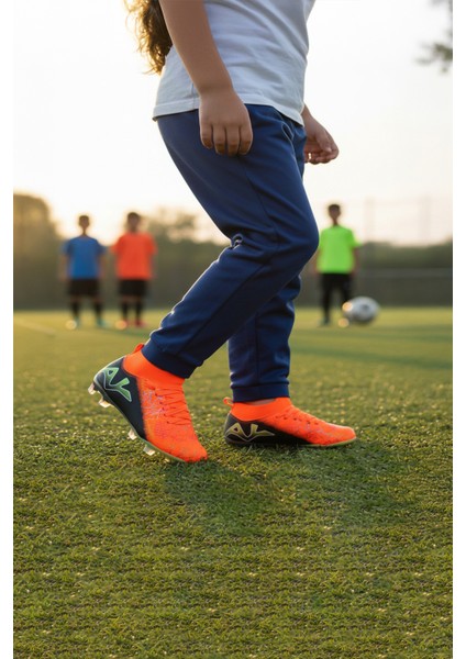 Turuncu Siyah Bilekten Çoraplı Erkek Çocuk Krampon FK-252-153 F modelleri