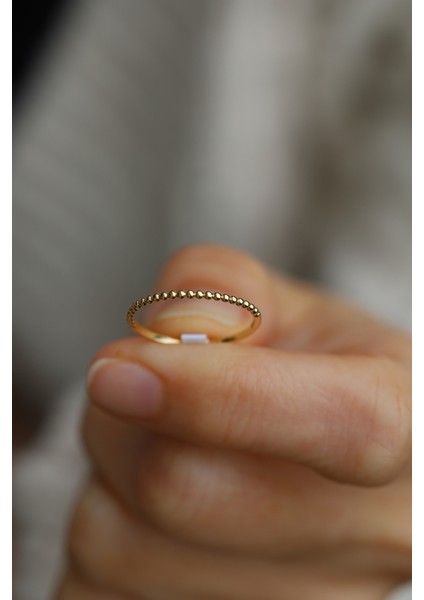 14 Ayar Altın Mini Daireler Dizisi Yüzük indirimleri