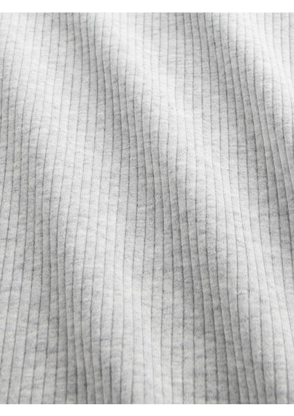 Kadın Gri Modern Fitilli Crop T-Shirt modelleri