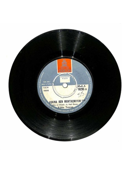 Yıldız Tezcan - Aşkına Ben Muhtaçmıyım Çok Toysun Sevgilim Plak (106) PLK21723
