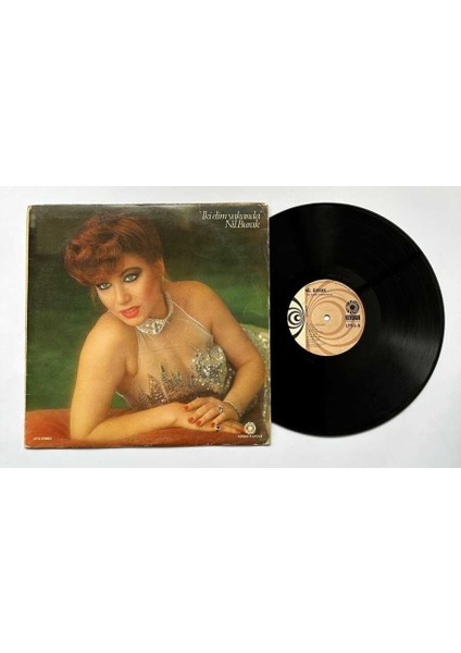 Nil Burak - Iki Elim Yakanda (Dönem Baskı) Lp Plak (107.5) PLK21986