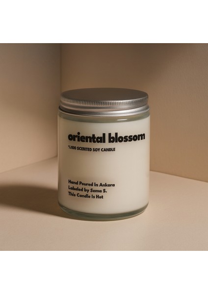 : Oriental Blossom : Cam Kavanozda Kokulu %100 Soya Mum (Pudra, Papatya, Sandal, Lavanta)