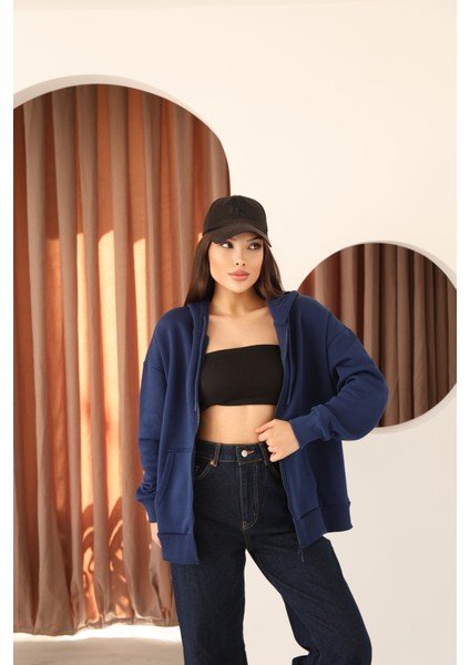 Lacivert Oversize Içi Polar ve Fermuar Detaylı Kapüşonlu Kadın Sweatshirt indirimleri