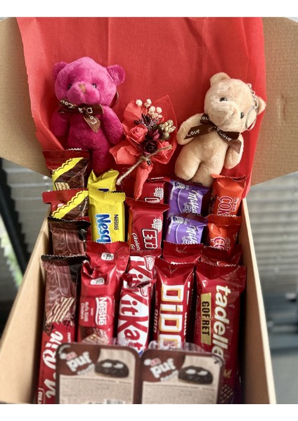 Tatlı Atıştırmalık Hediye Kutusu 22 Parça Atıştırmalık -2 Peluş Ayıcık +Mini Buket fiyatları