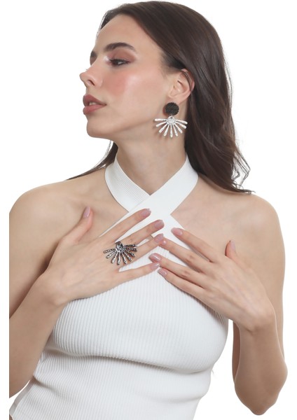 Kadın Çivili Model Güneş Küpe & Yüzük Seti fırsatları