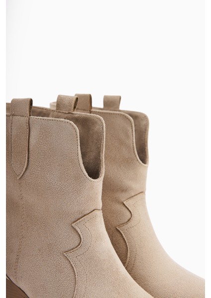 Erica Bej Süet Topuklu Western Kadın Bot modelleri