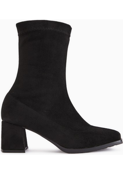 Ghina Siyah Süet Küt Burunlu Topuklu Kadın Bot