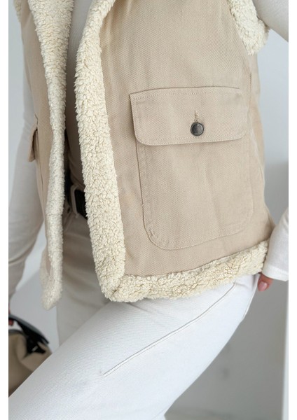 Kadın Peluş Kenarlı Cepli Yelek – Kontrastlı & Kışlık Stil fiyatları