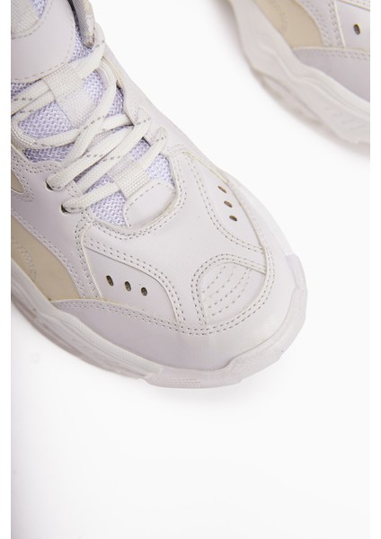 Erla Beyaz Kalın Tabanlı Bağcıklı Kadın Sneakers modelleri