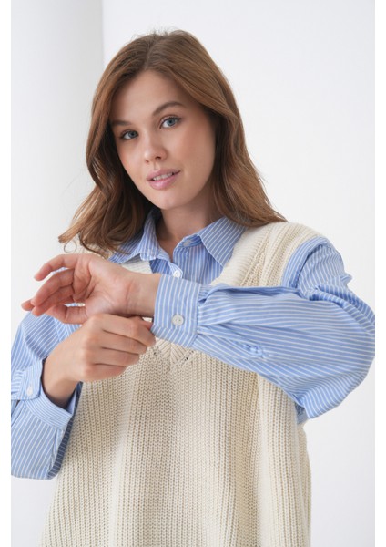 Kadın Uzun Kol Gömlek Yaka Içi Gömlekli Triko Yelekli Spor Şık Gömlek Kazak fırsatları