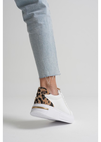 Vega Leopar Detaylı Beyaz Kadın Spor Ayakkabı indirimleri