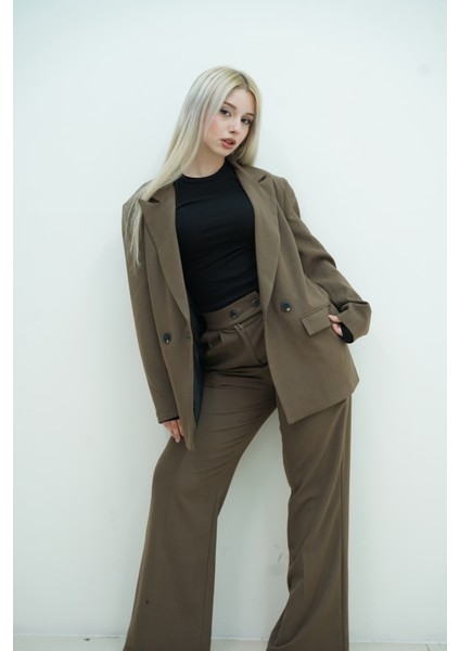 Çift Düğmeli Oversıze Ceket fiyatları