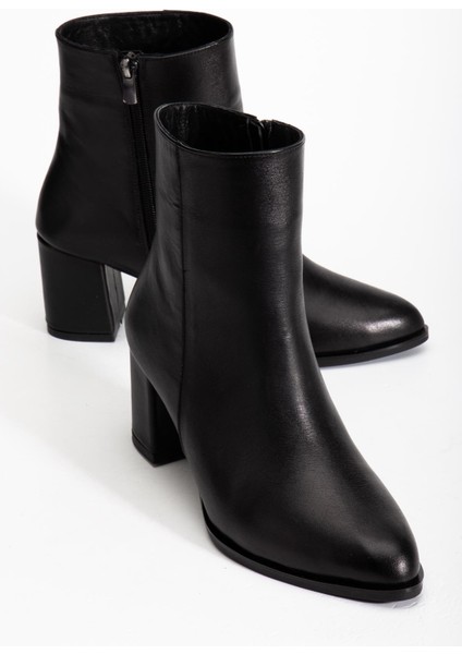 Siyah Hakiki Fermuarlı Sivri Burun Özel Tasarım Premium Kadın Topuklu Bot modelleri