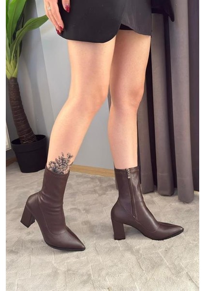 Kadın Volga Kahverengi Fermuarlı 8 cm Kalın Topuklu Strec Bot fırsatları