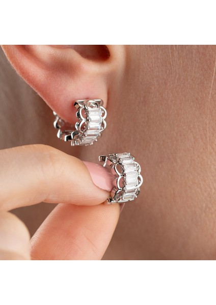 925 Ayar Gümüş Baget Taşlı Minimal Halka Küpe