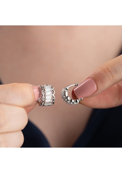 925 Ayar Gümüş Baget Taşlı Minimal Halka Küpe indirimleri