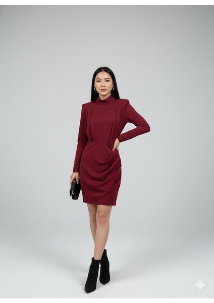 Kadın Vatkalı Kısa Elbise fiyatları