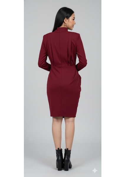 Kadın Vatkalı Kısa Elbise fırsatları