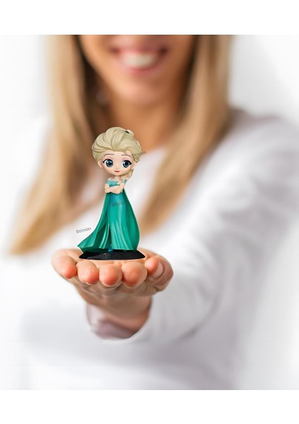 Karlar Ülkesi Frozen Prenses Elsa Anime Karakter Figür Oyuncak Dekoratif Hediyelik Biblo Bebek 15 cm modelleri
