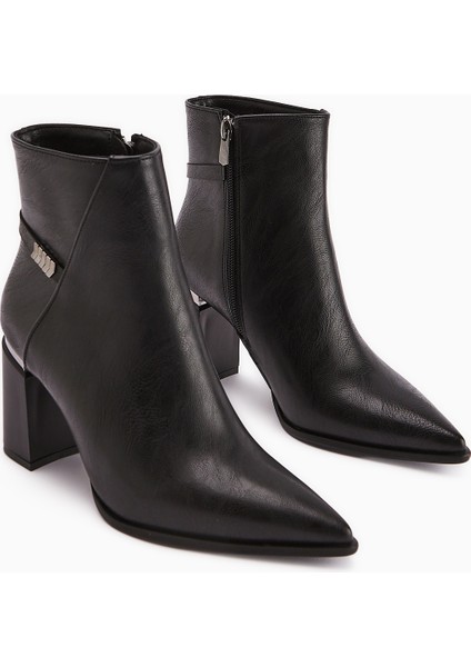 Lamia Siyah Toka Detaylı Topuklu Kadın Bot fiyatları