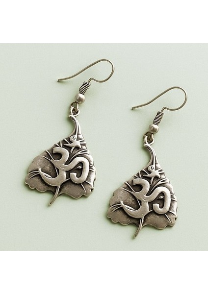 Ohm Yoga Şekilli Kadın Küpe Çift Adet Gümüş Kaplama El Yapımı Küpe modelleri