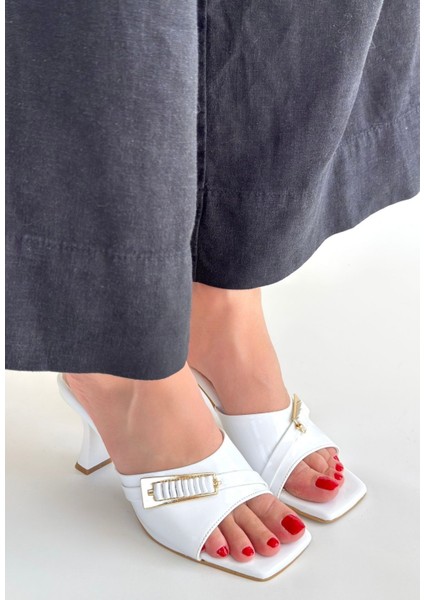 Sief Beyaz Rugan Topuklu Terlik - Lisinya fiyatları